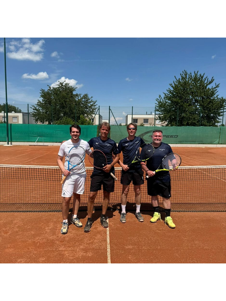 Herren 1 und Damen weiterhin mit weißer Weste